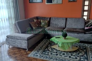 Casa com 136m², 3 dormitórios, 2 vagas, no bairro Cinqüentenário em Caxias do Sul para Comprar