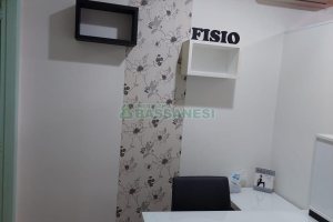 Loja Mobiliada com 77m², no bairro Pioneiro em Caxias do Sul para Alugar