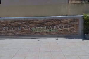 Apartamento com 85m², 3 dormitórios, 2 vagas, no bairro Centro em Caxias do Sul para Comprar