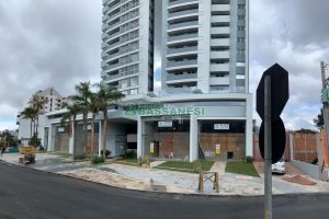 Apartamento com 81m², 2 dormitórios, 2 vagas, no bairro Santa Catarina em Caxias do Sul para Comprar