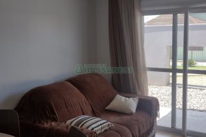 Apartamento com 67m², 3 dormitórios, 2 vagas, no bairro Kayser em Caxias do Sul para Comprar