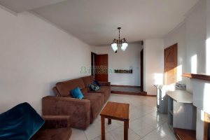 Apto Mobiliado com 97m², 3 dormitórios, 2 vagas, no bairro Bela Vista em Caxias do Sul para Alugar