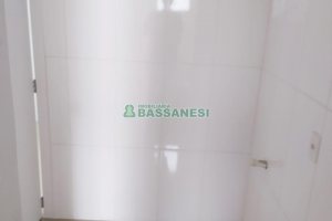 Apartamento com 38m², 1 dormitório, no bairro Centro em Caxias do Sul para Alugar