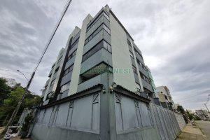 Apartamento com 173m², 3 dormitórios, 3 vagas, no bairro Vinhedos em Caxias do Sul para Comprar