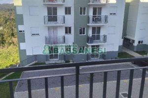 Apartamento com 52m², 2 dormitórios, 1 vaga, no bairro Belo Horizonte em Caxias do Sul para Alugar
