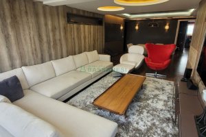 Apartamento com 145m², 3 dormitórios, 2 vagas, no bairro Villagio Iguatemi em Caxias do Sul para Comprar