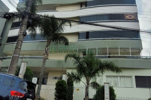 Apartamento com 145m², 3 dormitórios, 2 vagas, no bairro Villagio Iguatemi em Caxias do Sul para Comprar