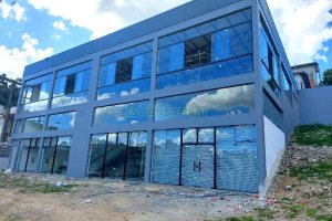 Sala com 430m², no bairro Esplanada em Caxias do Sul para Alugar