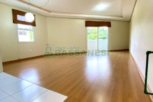 Apartamento com 116m², 3 dormitórios, 1 vaga, no bairro Charqueadas em Caxias do Sul para Comprar