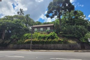 Casa, no bairro Centro em Caxias do Sul para Comprar