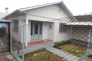 Casa com 180m², 4 dormitórios, 1 vaga, no bairro Lourdes em Caxias do Sul para Alugar