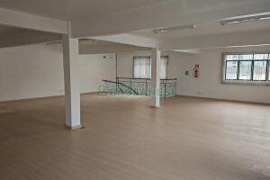 Sala com 140m², no bairro Pio X em Caxias do Sul para Alugar