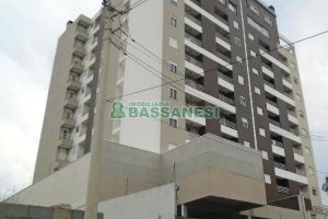 Apto Mobiliado com 49m², 2 dormitórios, 1 vaga, no bairro Bela Vista em Caxias do Sul para Alugar