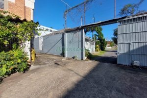 Pavilhão com 480m², no bairro Pio X em Caxias do Sul para Alugar
