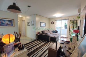 Apto Mobiliado com 86m², 2 dormitórios, 2 vagas, no bairro Cinqüentenário em Caxias do Sul para Alugar