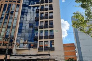 Sala com 44m², no bairro Centro em Caxias do Sul para Comprar