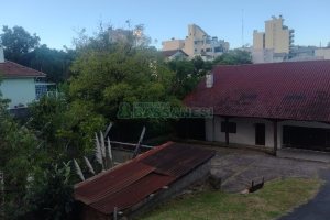 Casa com 182m², 3 dormitórios, no bairro Pio X em Caxias do Sul para Comprar