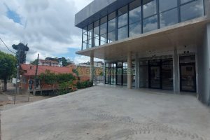 Loja com 267m², no bairro Sagrada Família em Caxias do Sul para Alugar
