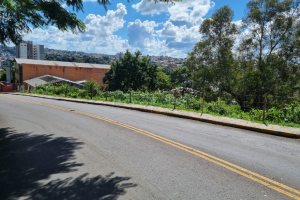 Terreno, no bairro Madureira em Caxias do Sul para Comprar