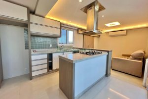 Apto Mobiliado com 113m², 2 dormitórios, 2 vagas, no bairro Vila Horn em Caxias do Sul para Alugar