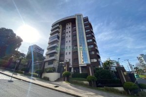 Apto/Cobertura com 463m², 3 dormitórios, 3 vagas, no bairro Jardim América em Caxias do Sul para Comprar