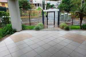 Apartamento com 90m², 2 dormitórios, 1 vaga, no bairro Cristo Redentor em Caxias do Sul para Comprar