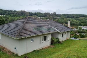 Chácara com 324m², 3 dormitórios, 6 vagas, no bairro Nossa Senhora da Saúde em Caxias do Sul para Comprar