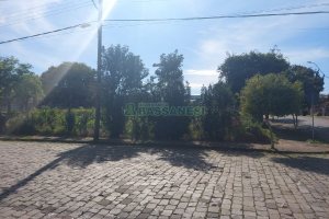 Terreno, no bairro Cinqüentenário em Caxias do Sul para Comprar