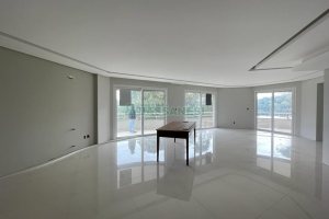 Apartamento com 376m², 3 dormitórios, 4 vagas, no bairro Jardim América em Caxias do Sul para Comprar