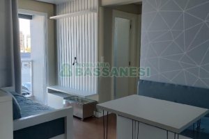 Apto Mobiliado com 40m², 1 dormitório, 1 vaga, no bairro Lourdes em Caxias do Sul para Comprar