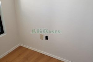 Sala com 55m², 1 vaga, no bairro São Pelegrino em Caxias do Sul para Comprar