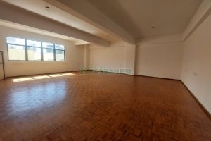 Sala com 430m², no bairro Centro em Caxias do Sul para Alugar