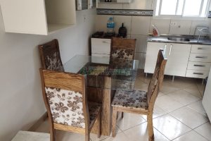 Casa com 77m², 2 dormitórios, 1 vaga, no bairro Salgado Filho em Caxias do Sul para Comprar