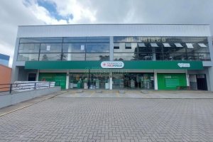 Sala com 150m², no bairro São Victor COHAB em Caxias do Sul para Alugar