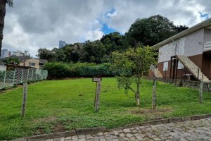 Terreno, no bairro Petrópolis em Caxias do Sul para Comprar