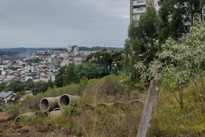 Terreno, no bairro Petrópolis em Caxias do Sul para Comprar