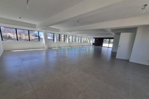 Sala com 250m², no bairro Centro em Caxias do Sul para Alugar