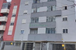 Apartamento com 55m², 2 dormitórios, 1 vaga, no bairro São Luiz em Caxias do Sul para Alugar