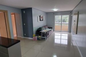 Apto Mobiliado com 93m², 3 dormitórios, 1 vaga, no bairro Charqueadas em Caxias do Sul para Alugar