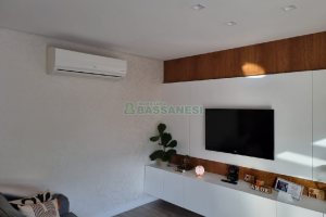 Casa com 114m², 3 dormitórios, 1 vaga, no bairro São Luiz em Caxias do Sul para Comprar