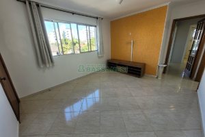 Apto Mobiliado com 65m², 2 dormitórios, 1 vaga, no bairro Santa Catarina em Caxias do Sul para Comprar