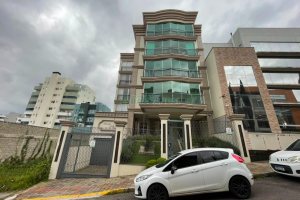 Apartamento com 98m², 3 dormitórios, 2 vagas, no bairro Sanvitto em Caxias do Sul para Comprar