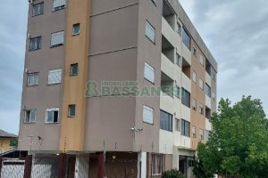 Apartamento com 62m², 2 dormitórios, 1 vaga, no bairro Desvio Rizzo em Caxias do Sul para Comprar