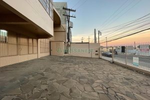Pavilhão com 350m², no bairro Esplanada em Caxias do Sul para Alugar