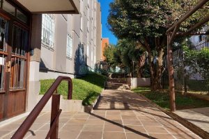 Apartamento com 95m², 3 dormitórios, no bairro Pio X em Caxias do Sul para Comprar