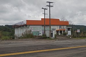 Pavilhão, no bairro Jardim Iracema em Caxias do Sul para Comprar