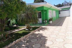 Casa com 161m², 3 dormitórios, 2 vagas, no bairro Nossa Senhora de Fátima em Caxias do Sul para Comprar