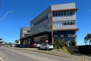 Sala com 1000m², no bairro Sagrada Família em Caxias do Sul para Alugar