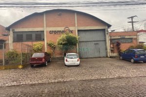 Pavilhão com 769m², no bairro São José em Caxias do Sul para Alugar