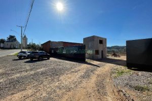 Terreno com 465m², no bairro Monte Bérico em Caxias do Sul para Comprar